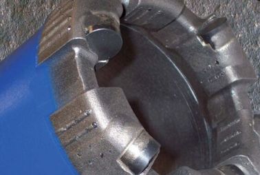 高速訓練のための多結晶性ダイヤモンドのコンパクト PDC の穿孔機ビット