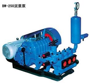 高性能BW250 250Lは6MPa鉱山の横のTriplex泥ポンプを出力しました