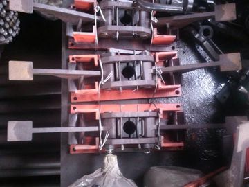 掘削装置は穿孔機の装備のためのトロイ人/重荷（重量）のフィート クランプを分けます
