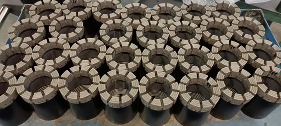 HQWL 96MM 63.5MMのワイヤーラインの王冠の高さ14mmのダイヤモンドのコア・ビット
