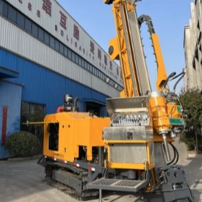 NQ 1650m 革新的なCR15 フルハイドロリック 表面コア 掘削リグ:掘削の卓越性を再定義する