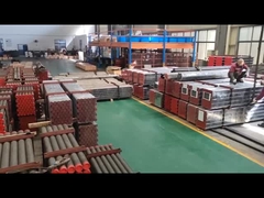 BQ NQ HQ PQ 直径および ≥17% 伸びの焼き入れ焼き戻しドリル パイプ